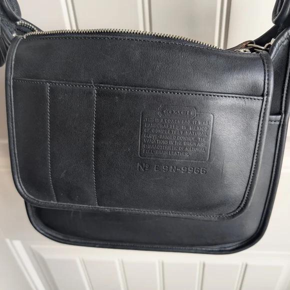 Vintage Coach Legacy 9966 Black Leather Shoulder Bag - Picture 5 of 6